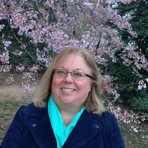 Meet your Posher, Nancy